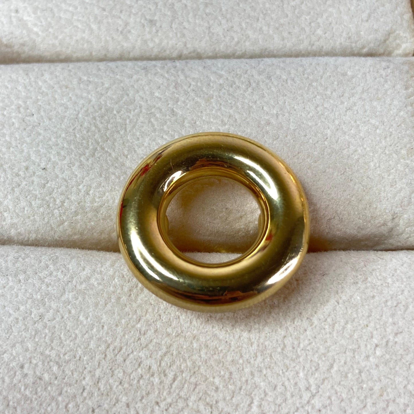 Donut Ring