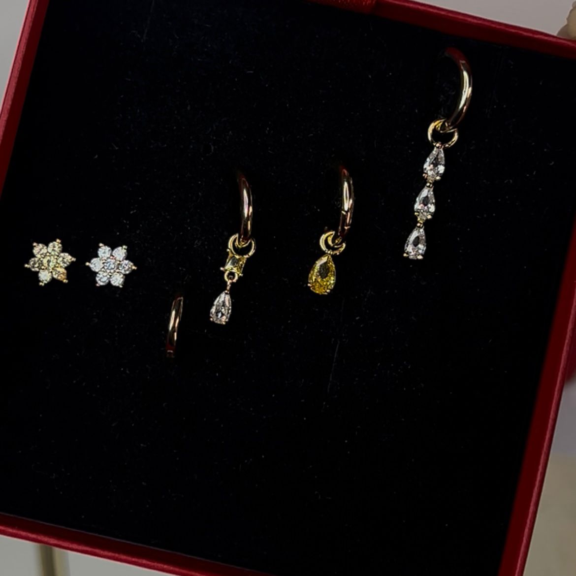 Earring Stack 04