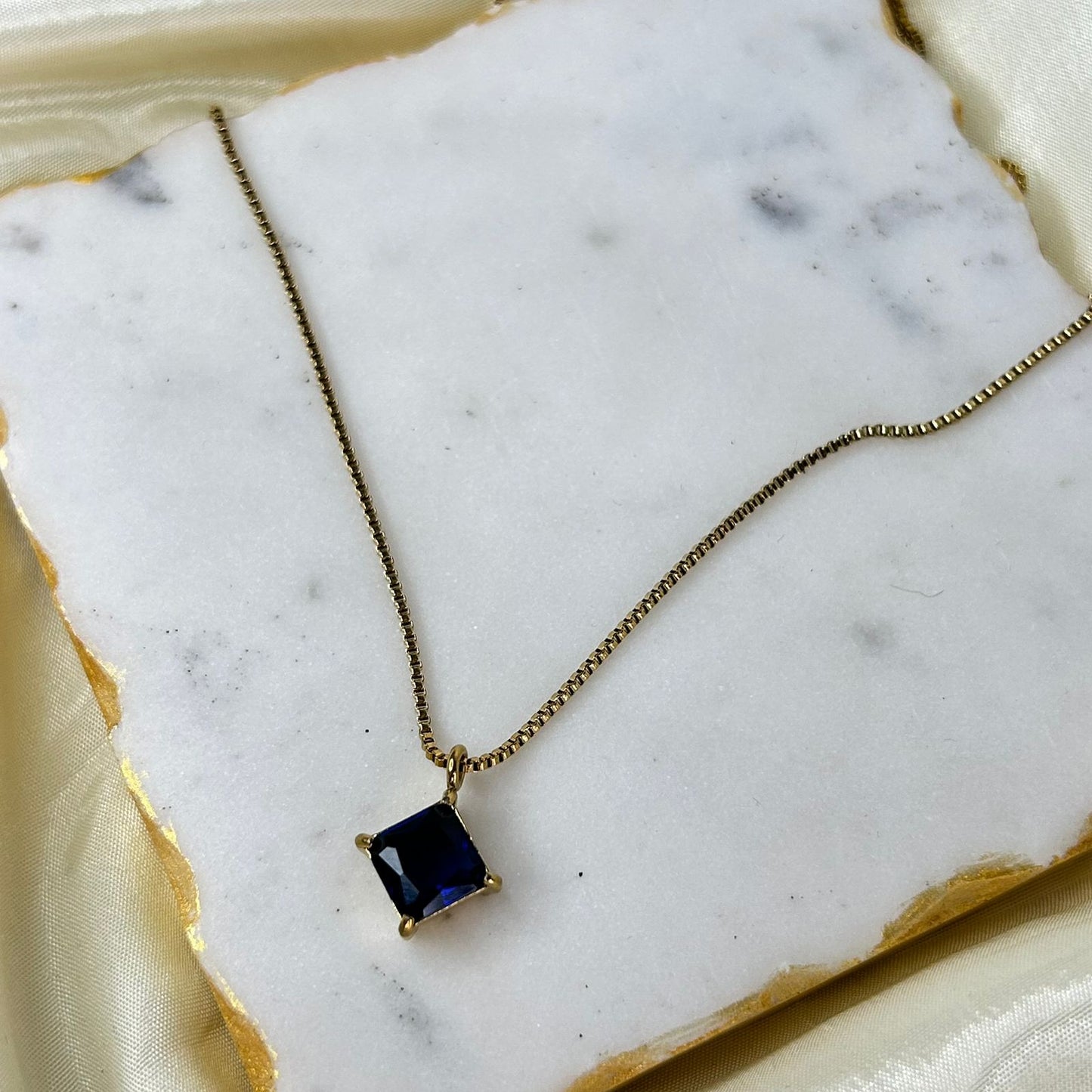 DeepBlue Solitaire Necklace