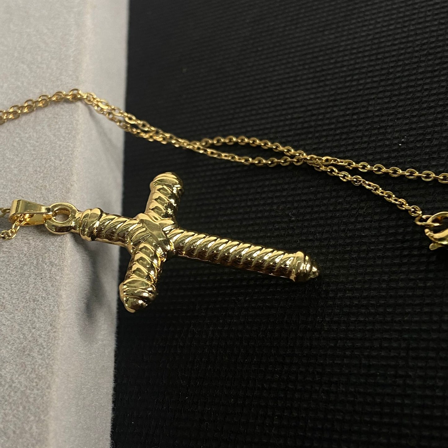 Reversible Gold Cross Men's Pendant Chain