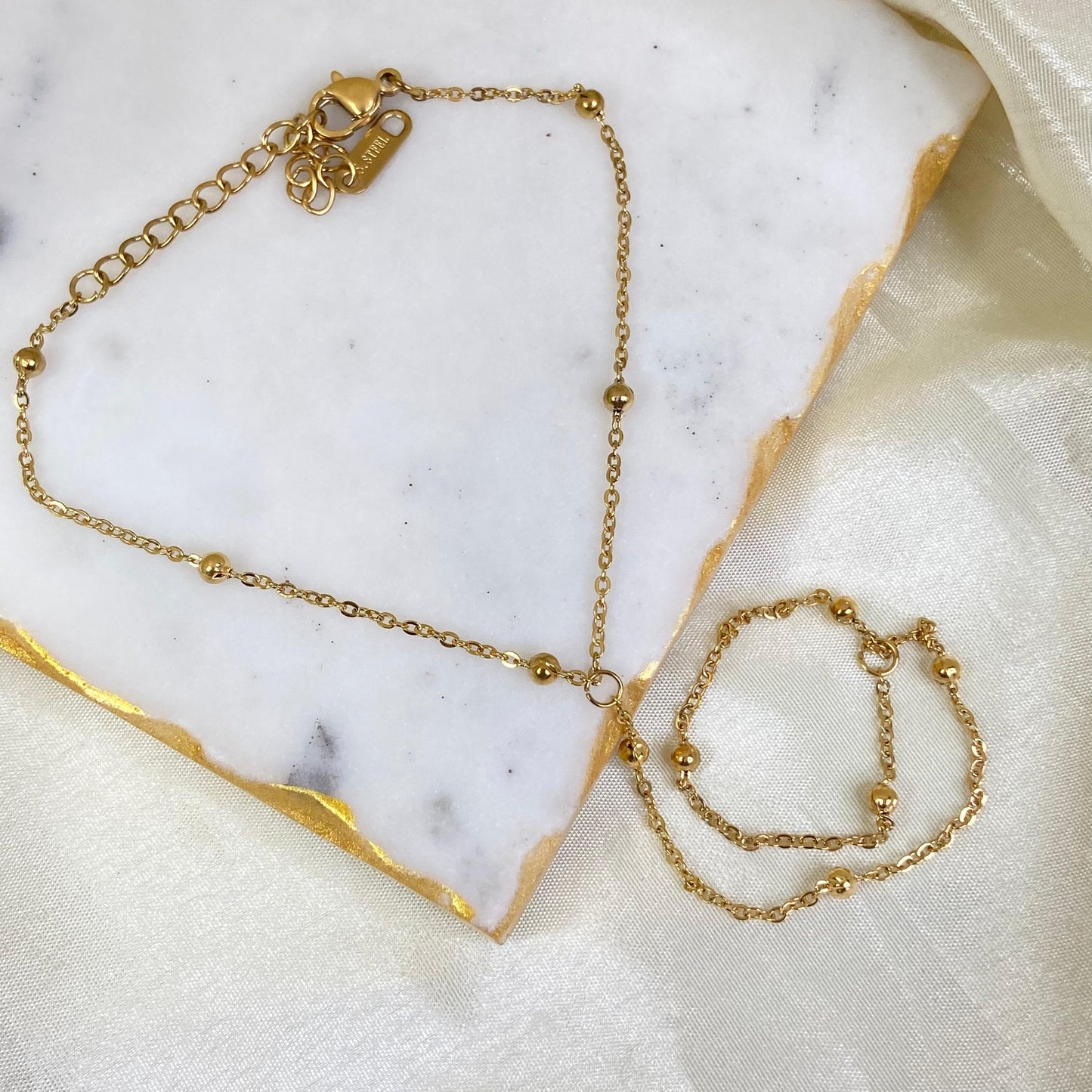 Minimal Classic Hand Chain