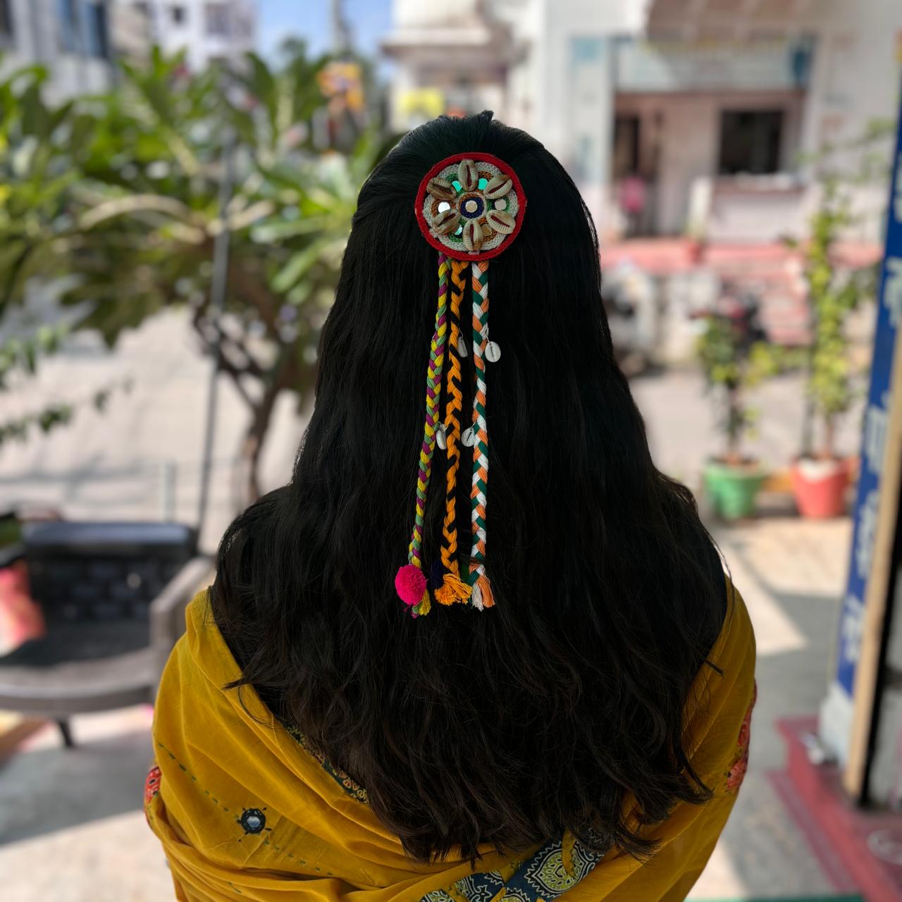 Chakri Cowry Hair Clip