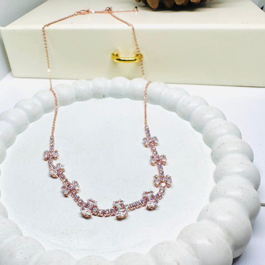 Hourglass Tennis Choker