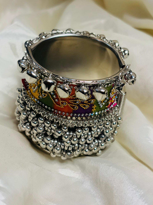 Mewar Fusion Openable Bracelet ( Kids Size- 2.2-2.4)