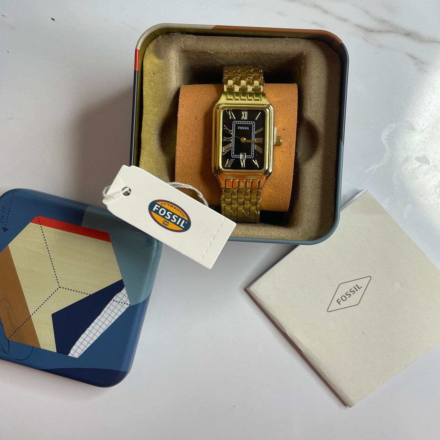 Vintage Fossil Watch (Gold Black Dial)