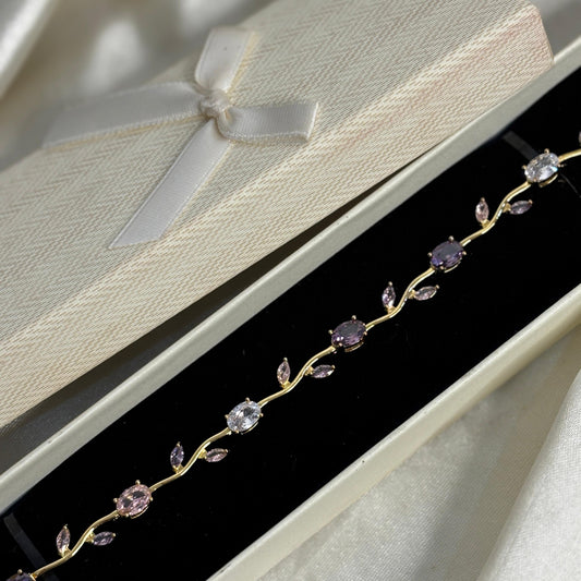 Tulip Cinderella Bracelet ( Lavender - White)