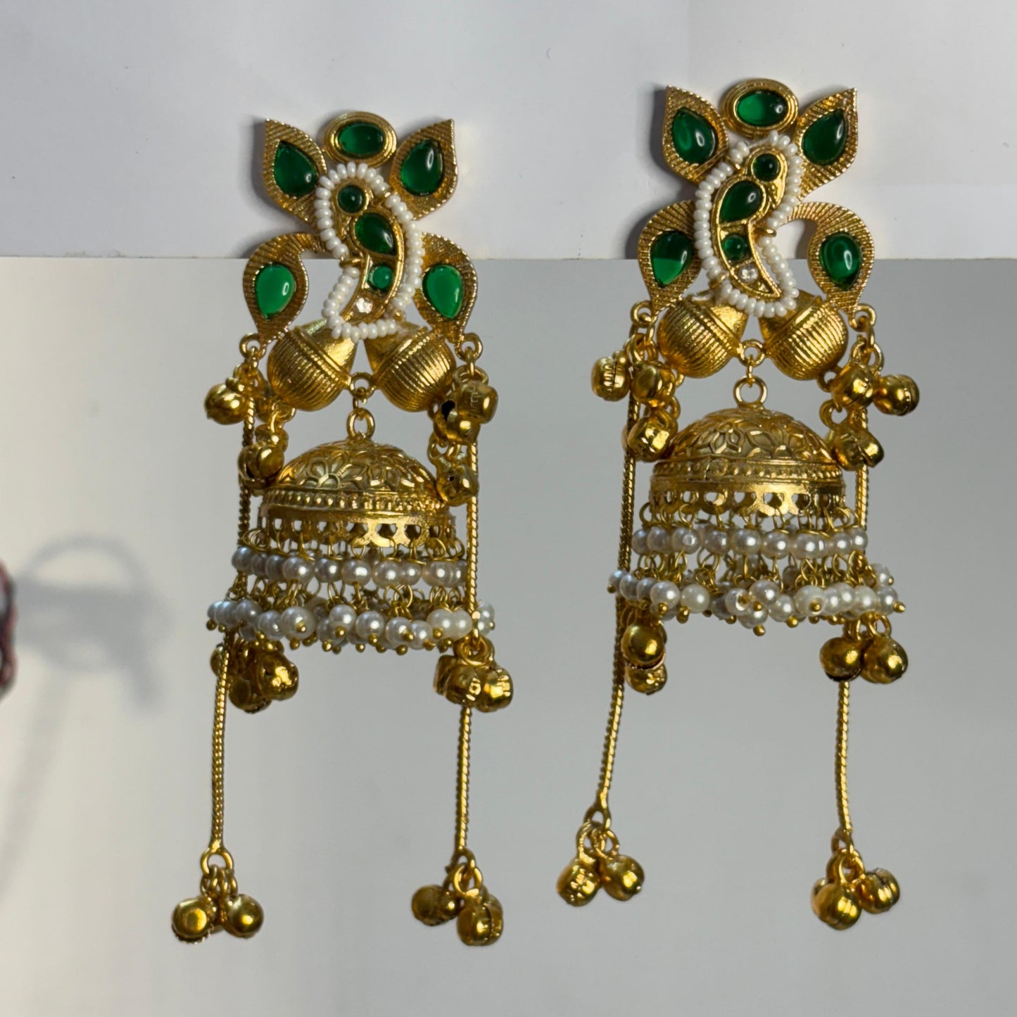 Pachi Kundan Earrings (Green)
