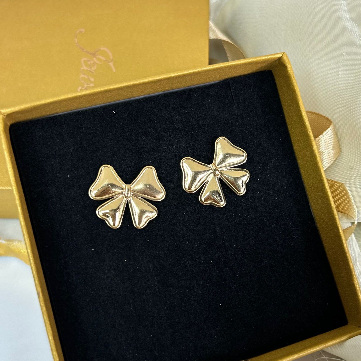 Erin Bow Stud Earrings