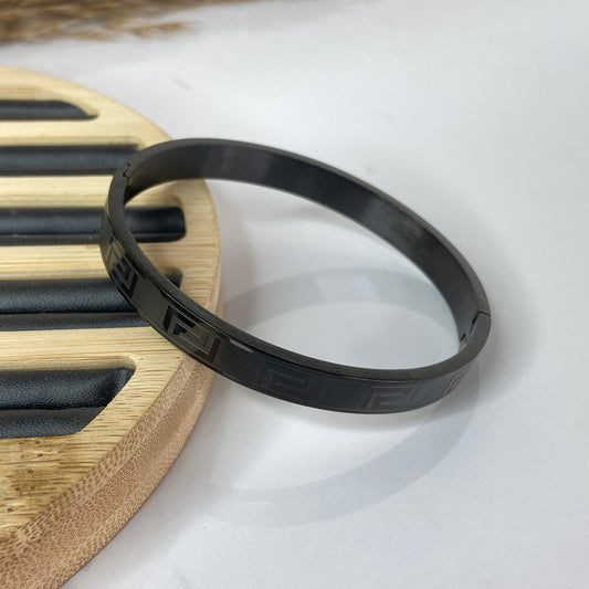 Surtur VRSCE Cuff Men's Bracelet