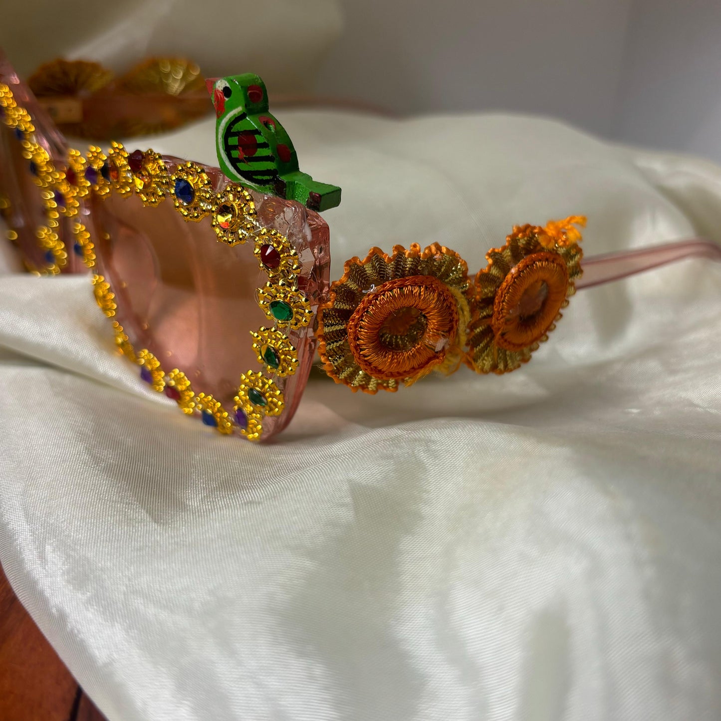 Parrot Quirky Sunglasses