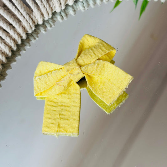 Tissue Small Bow Clip