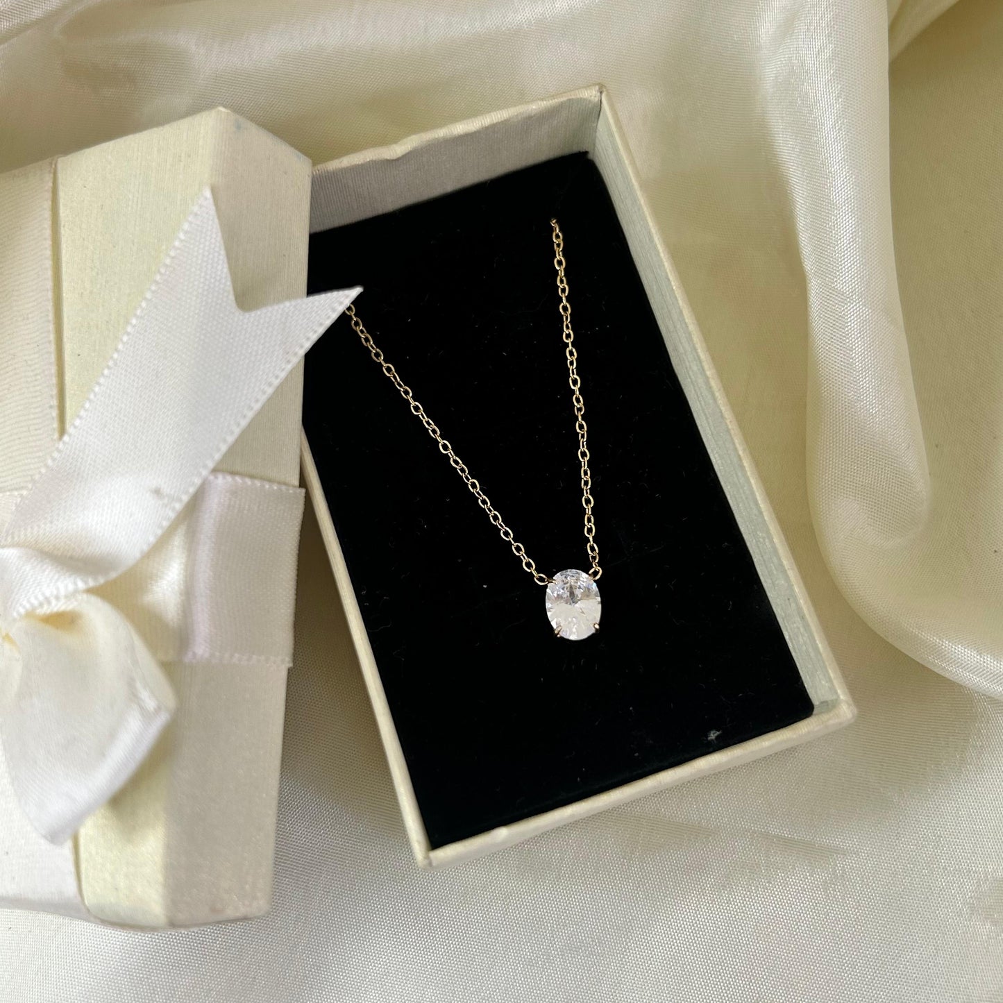 Olara Minimal Necklace