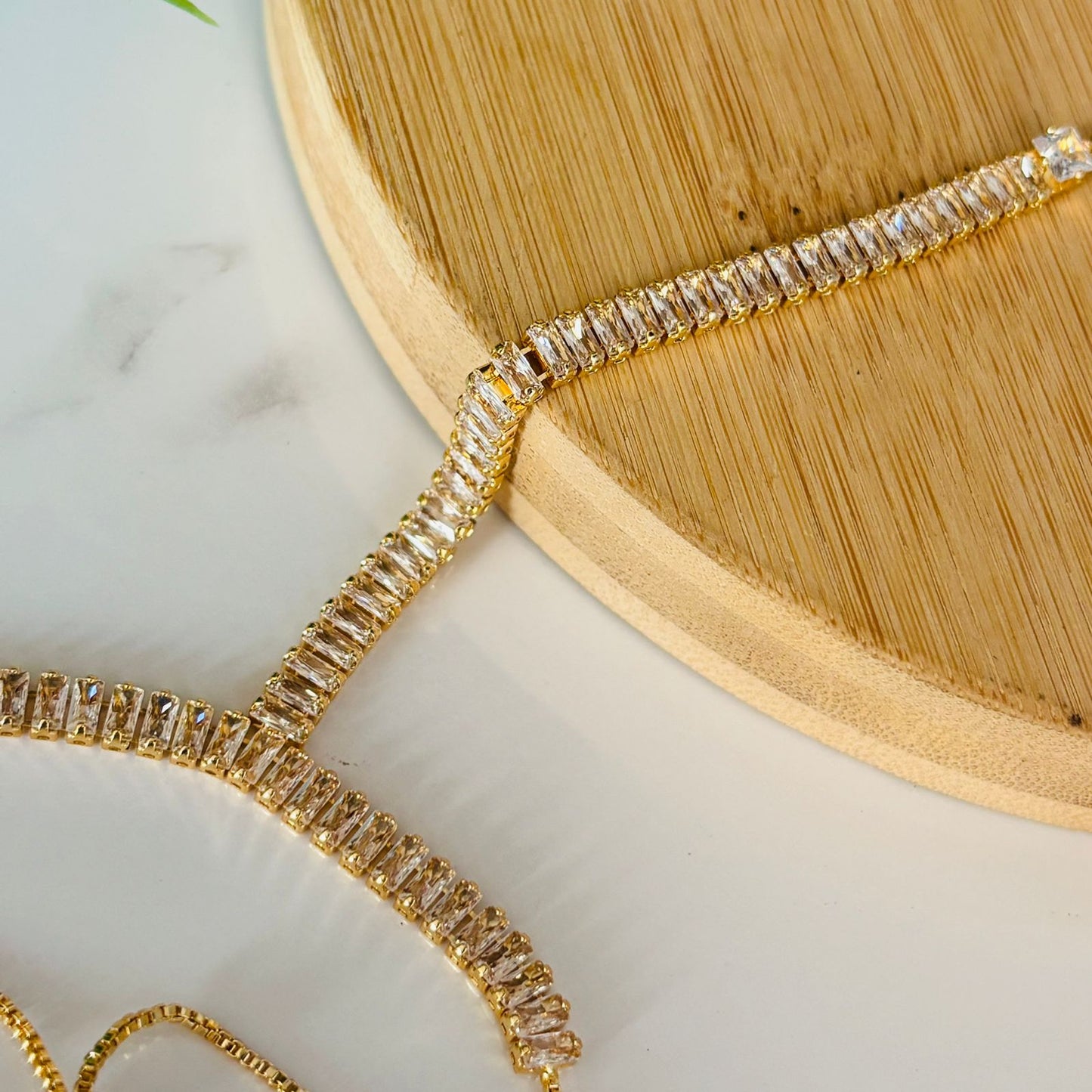 Clara Thick Tennis Hand Chain ( Gold )