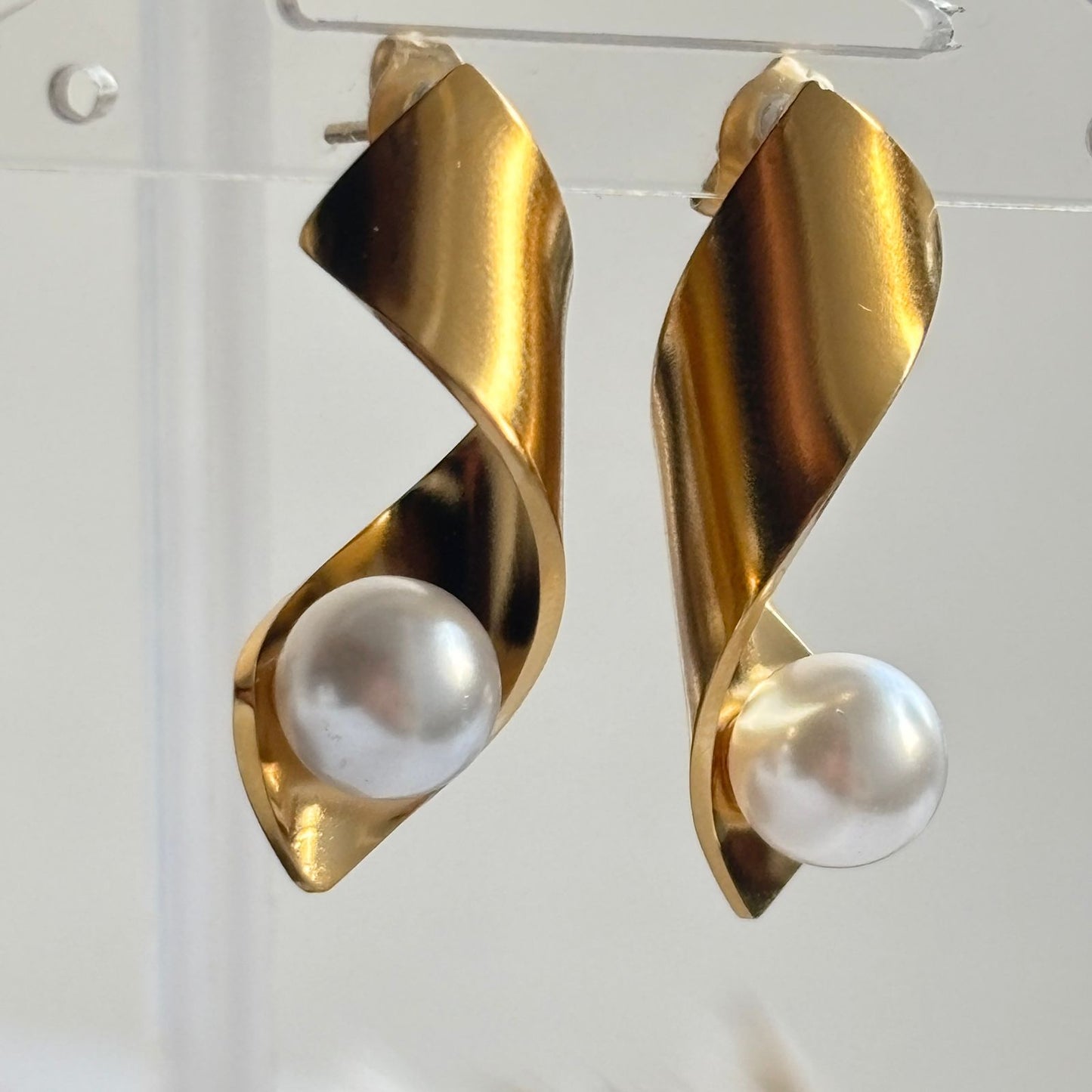 Twist Beach Earrings