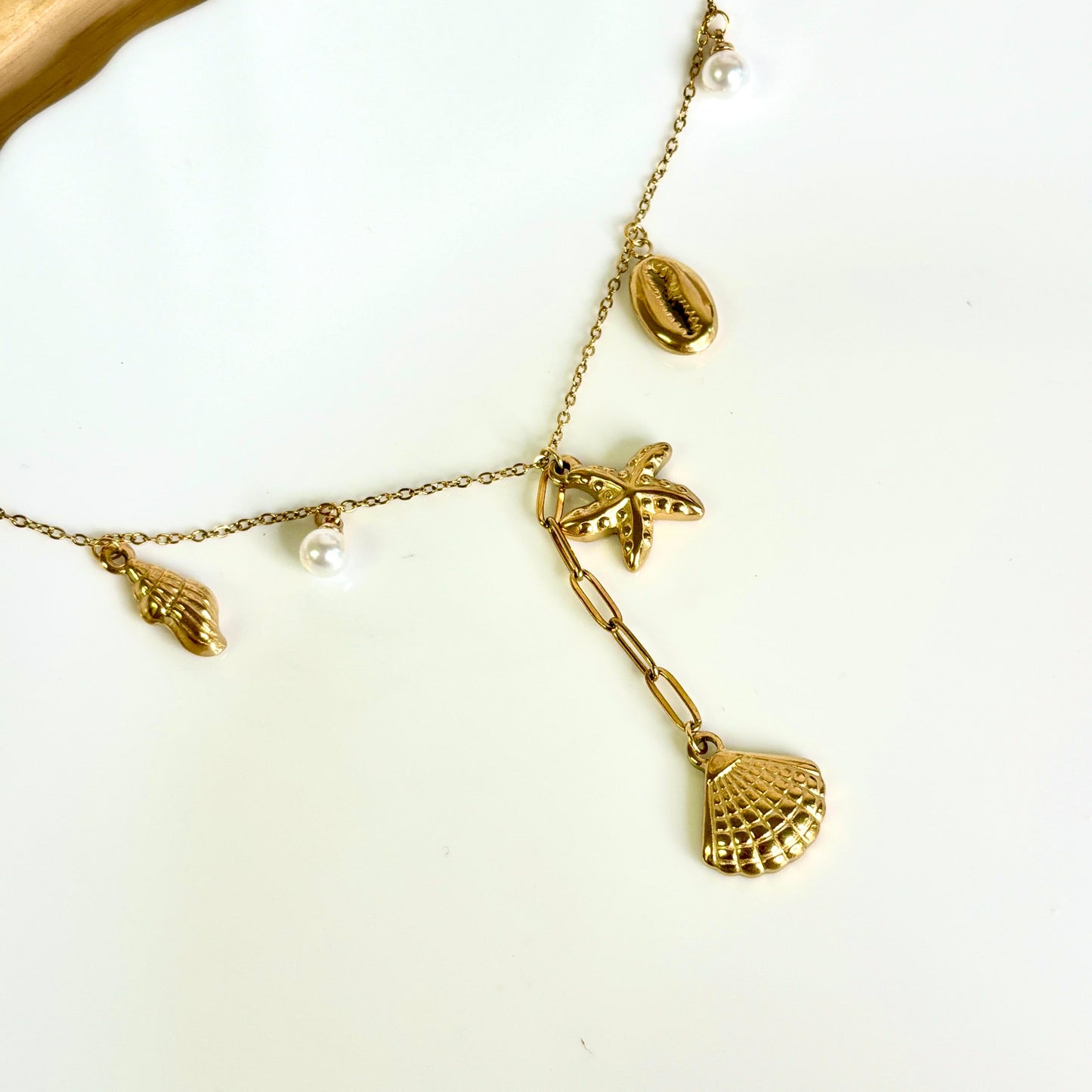 Versova Beach Necklace