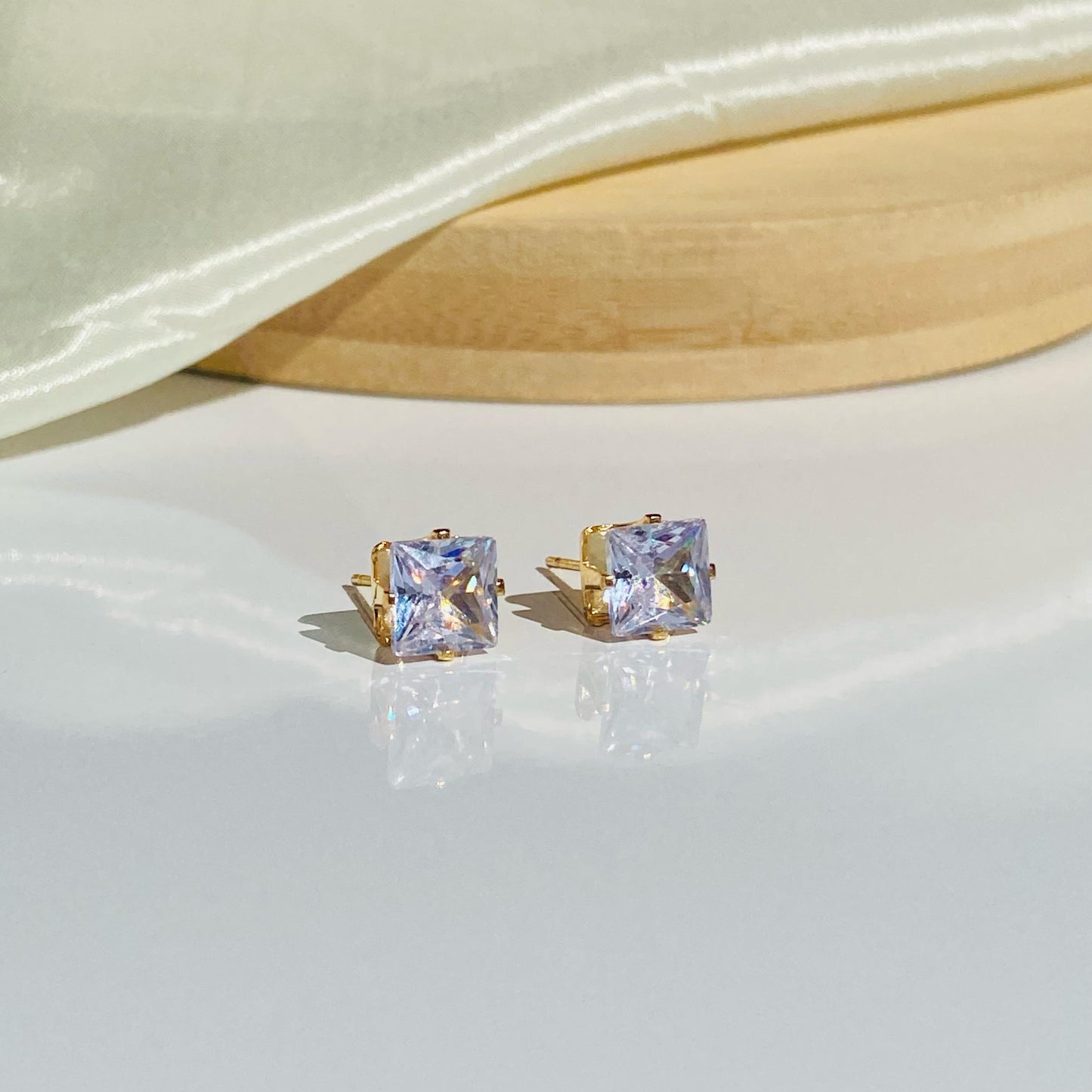 Square Solitaire Studs