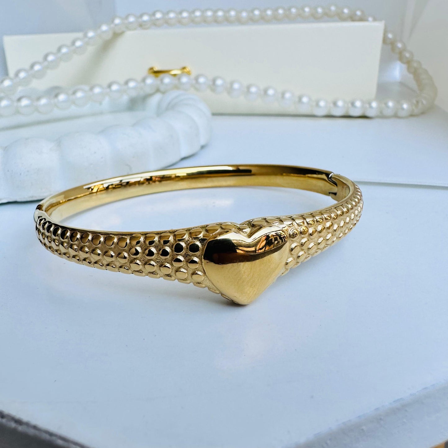 Heart Cluster 18K Bracelet