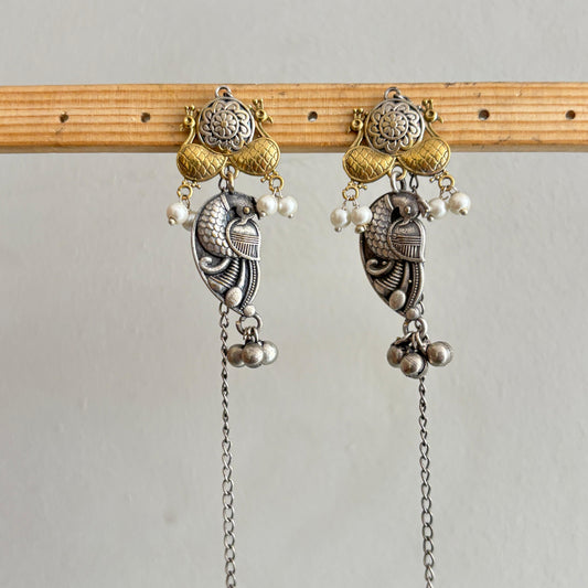 Ranisa Chain Hanging Earrings