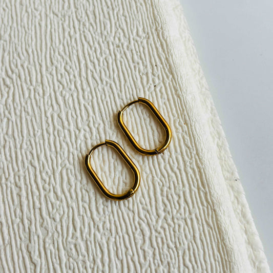 Amanda Hoops (Medium)