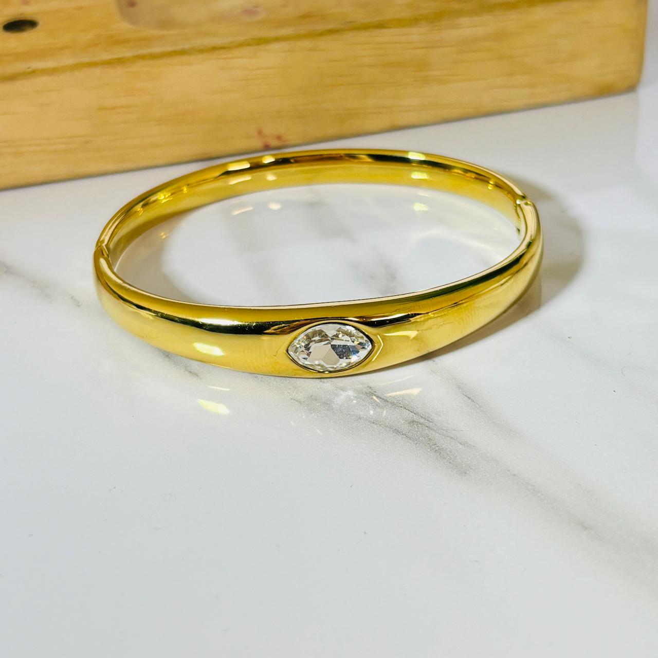 Aurora White Bracelet