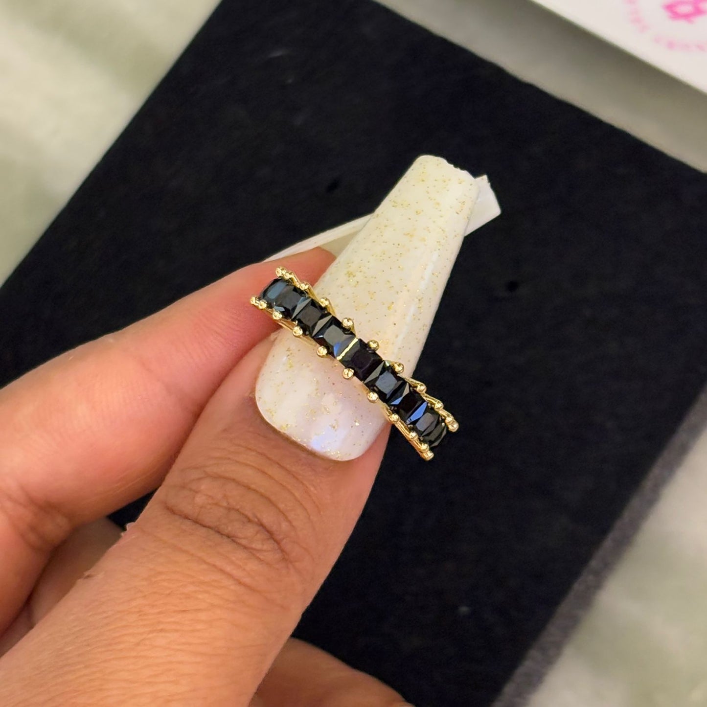 Helluxa Band Ring
