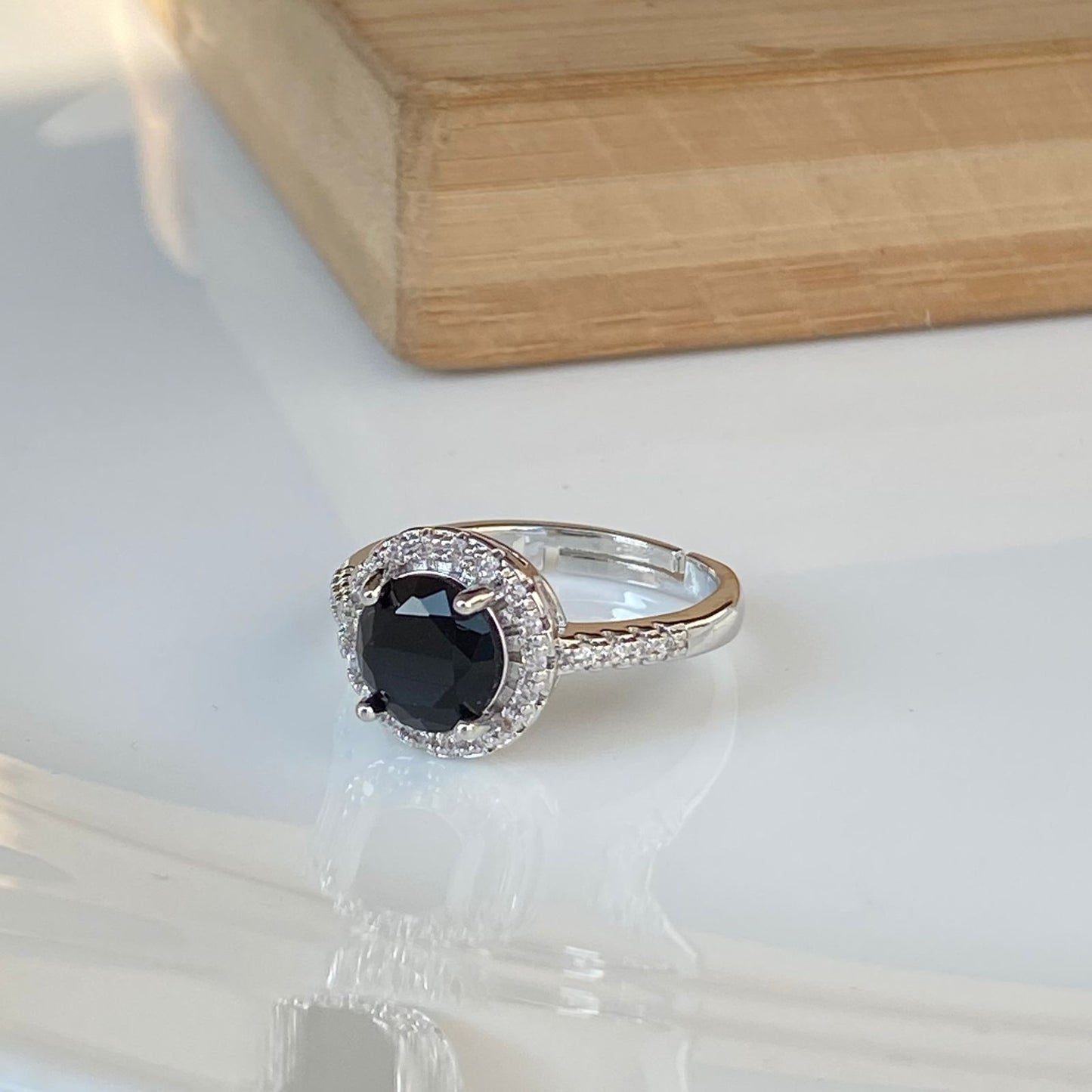 Black Round Solitaire Ring (B2G3)