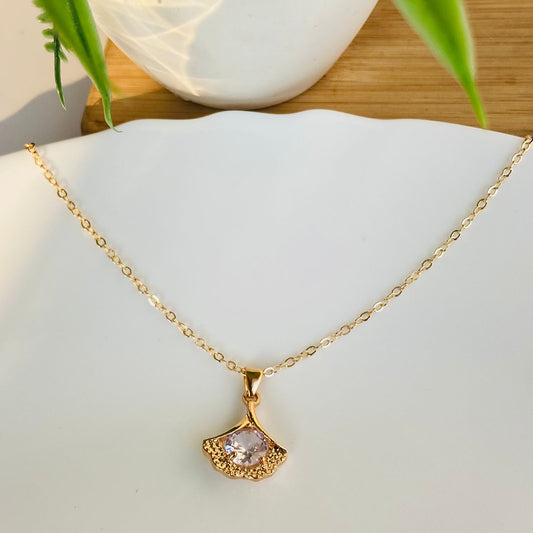 Fishy Frill Necklace