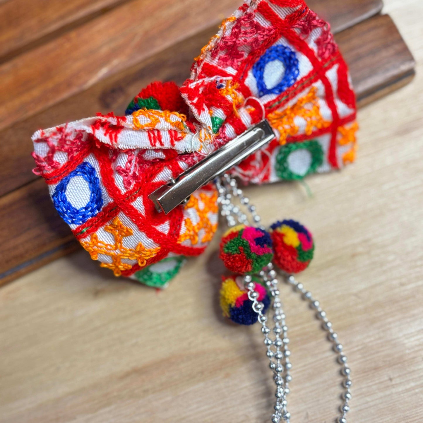 Jhumar Latkan Threadwork Bow