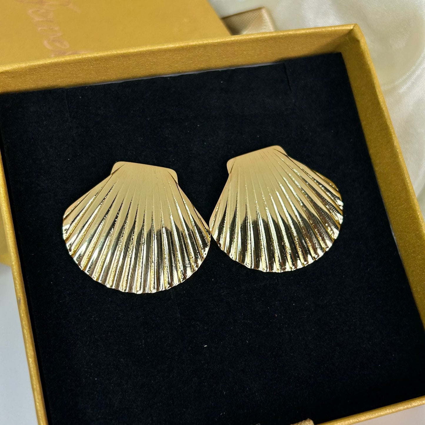 Golden Shell Studs