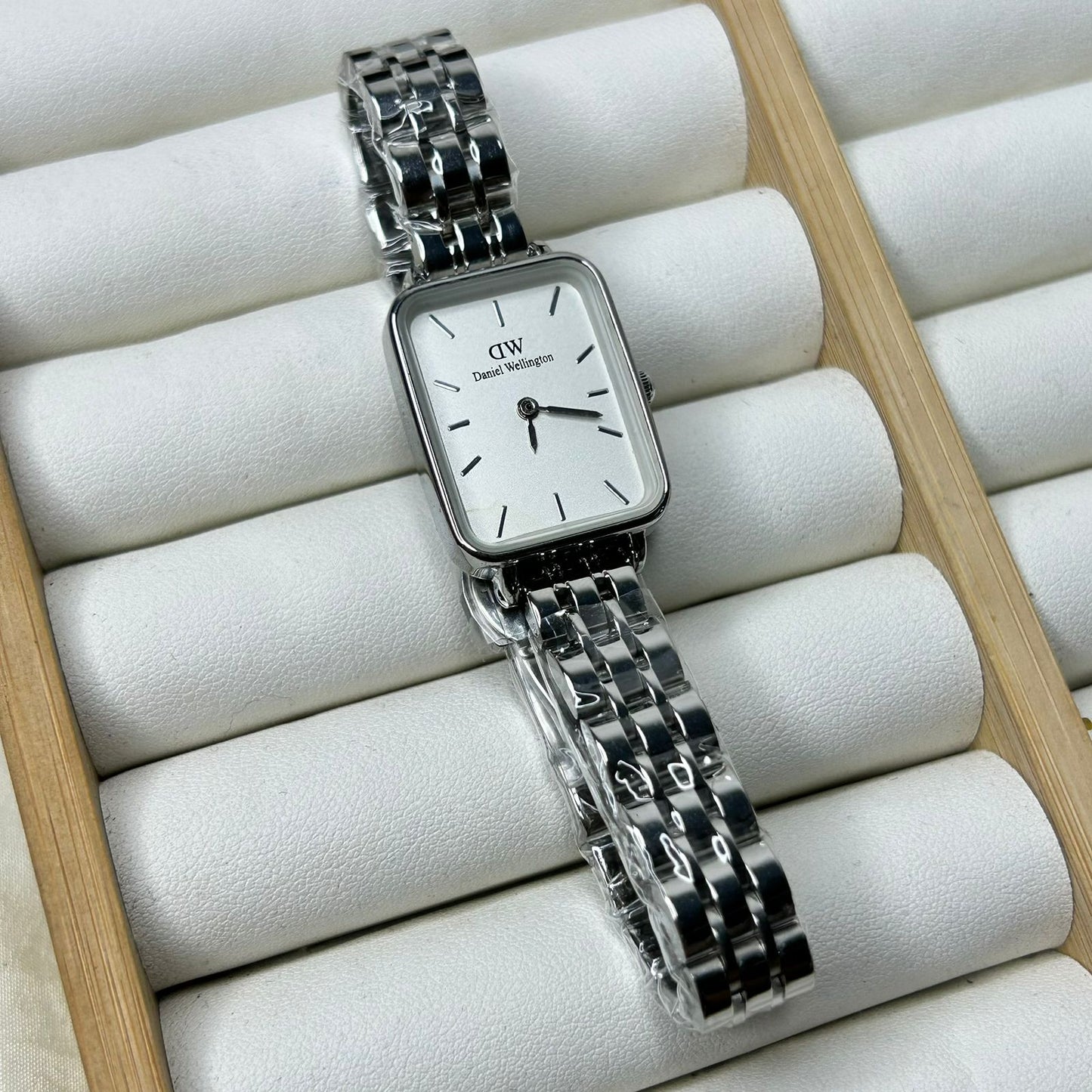 DW Square Chain Watch 05