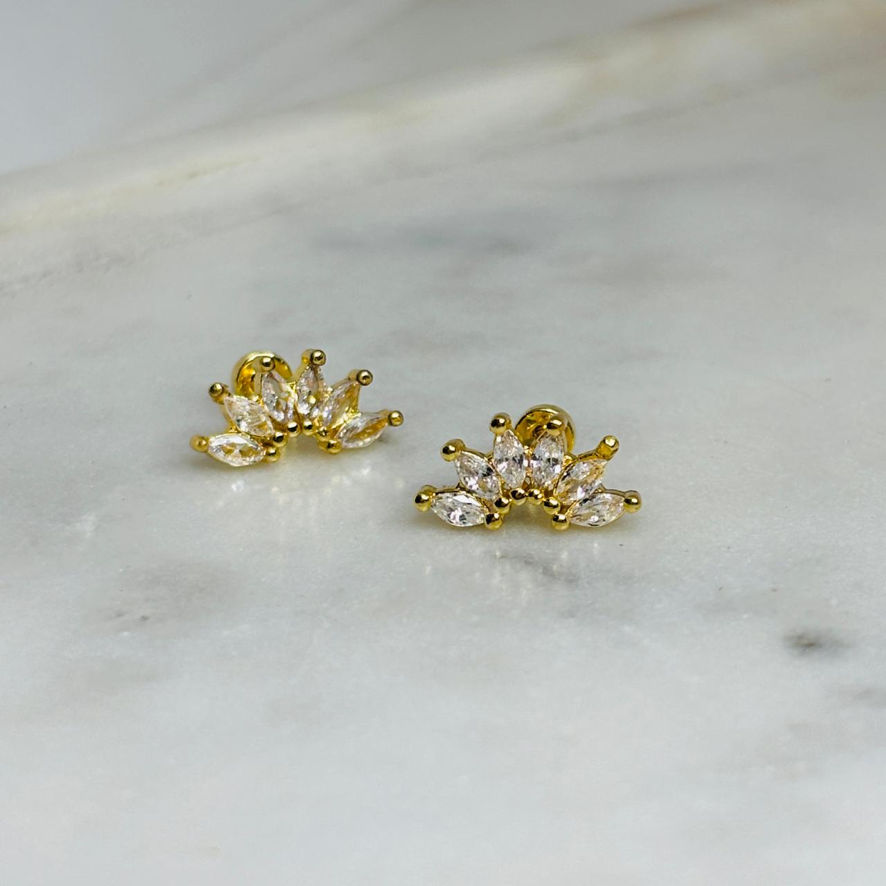 Lily Flatback Earrings