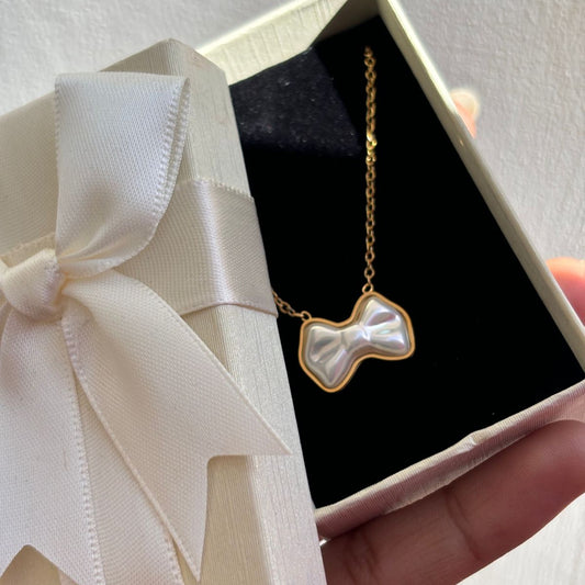 Pinterest Pearl Bow Necklace