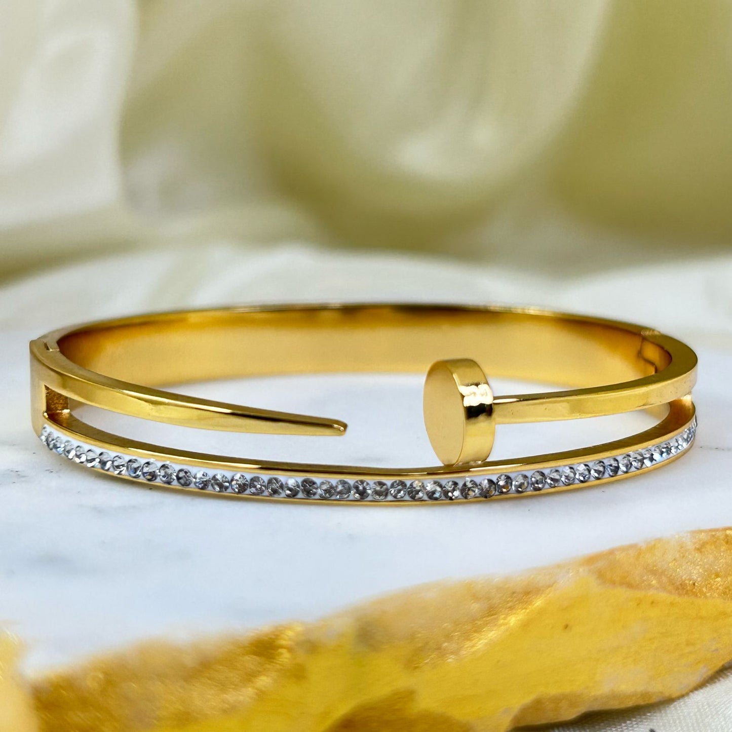 Ava Bracelet ( Small - 2.2-2.4)