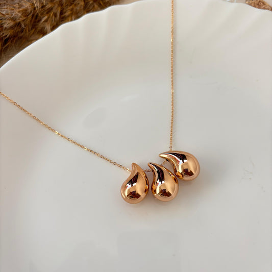 Tri Tear Drop Necklace ( Rosegold )