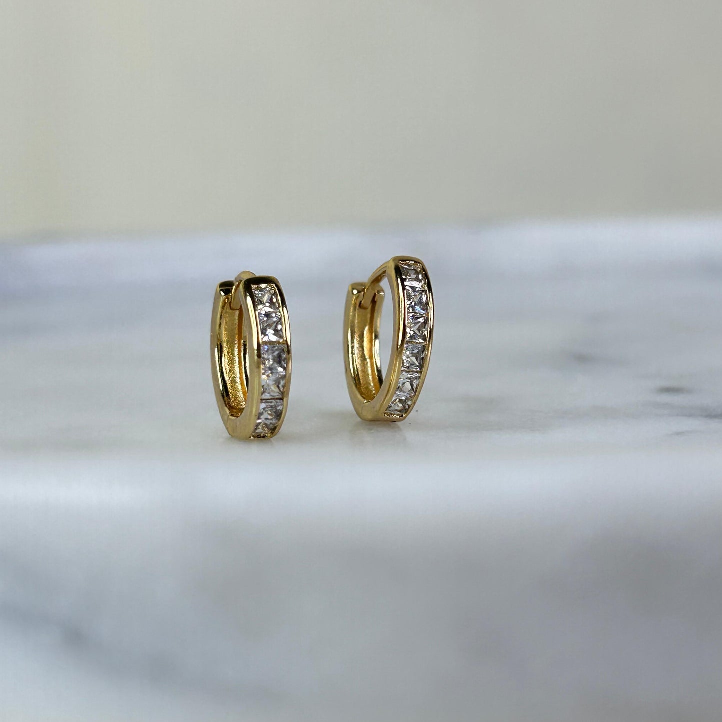Mini Laura Earrings