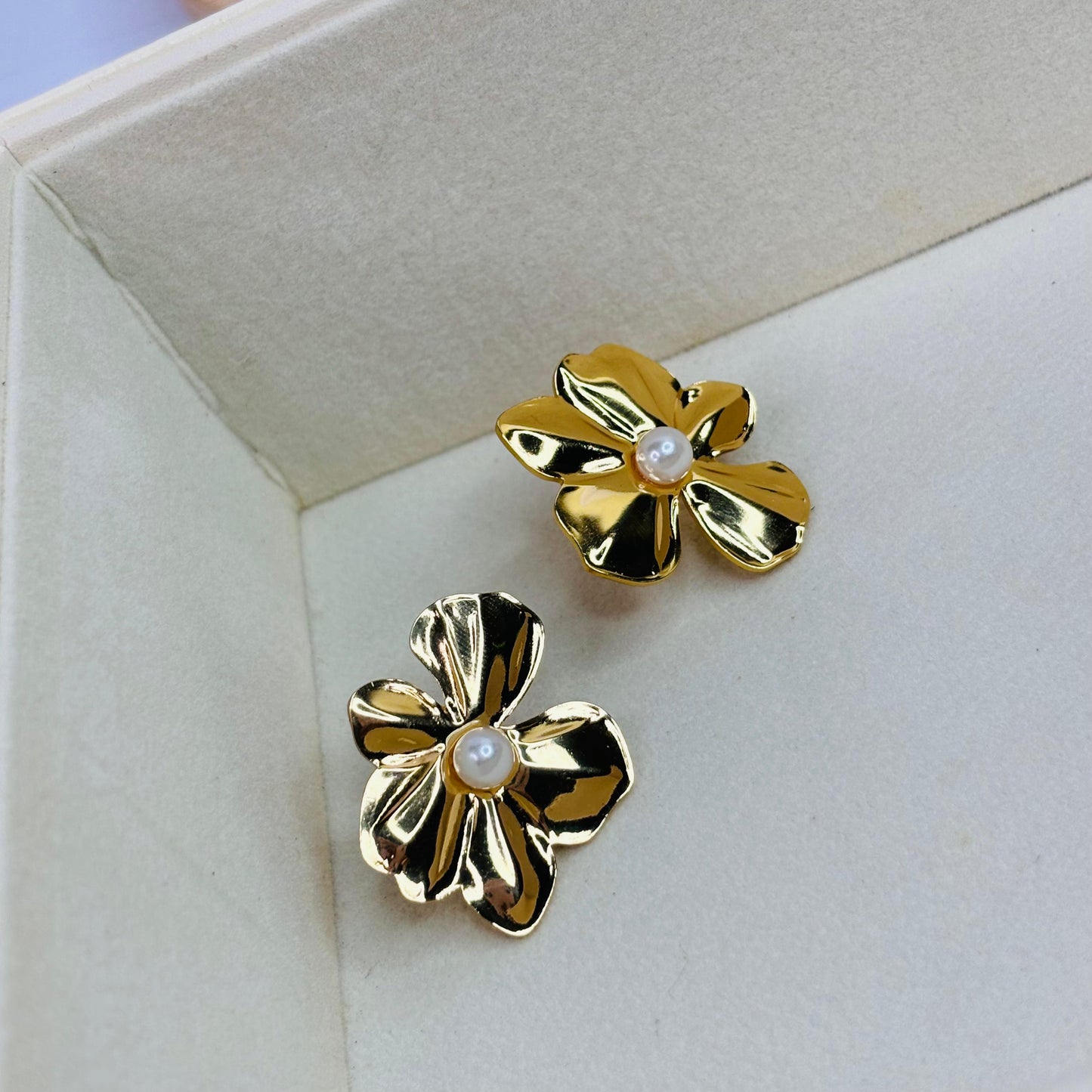 Zinnia Earrings