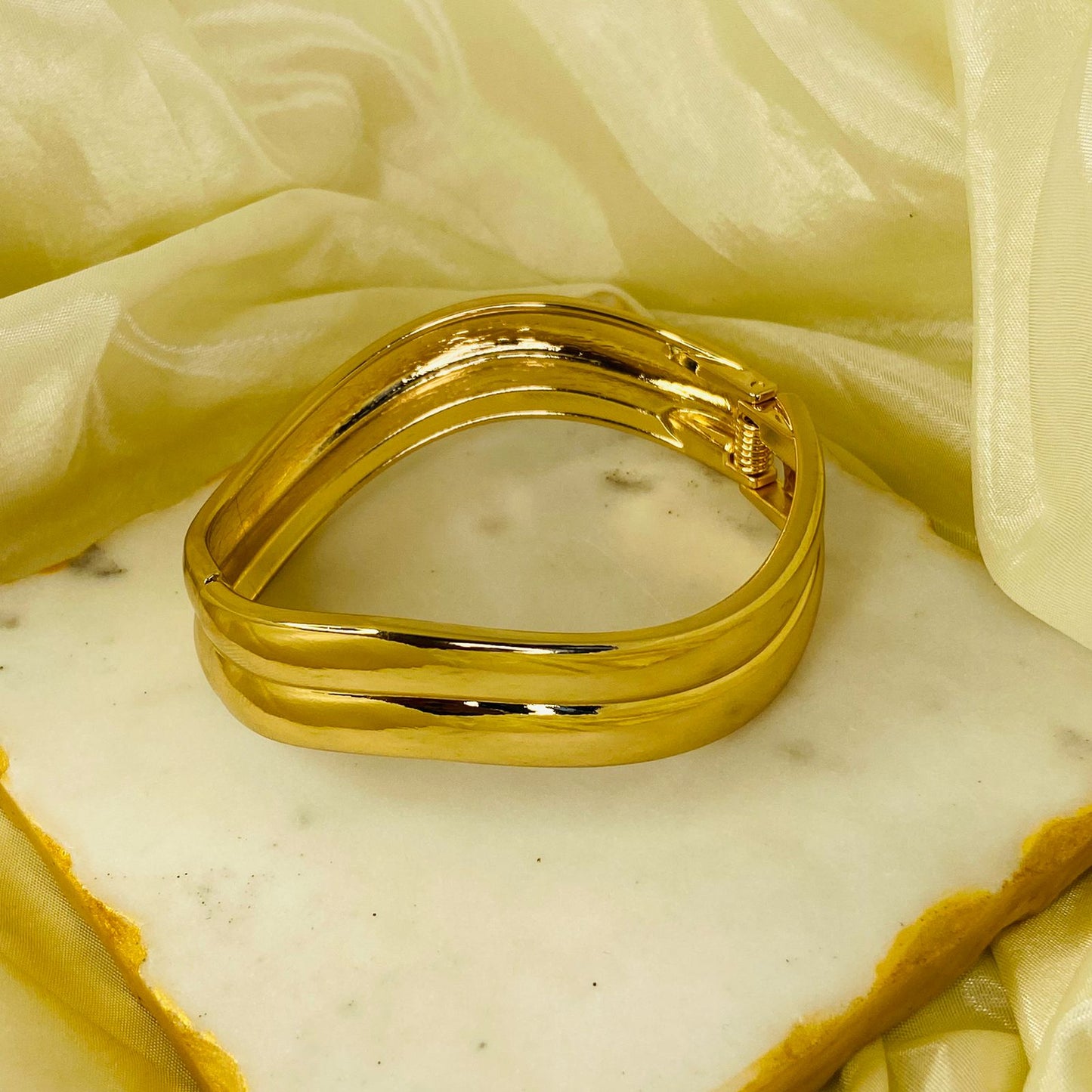 Auric Chunky Cuff Bracelet