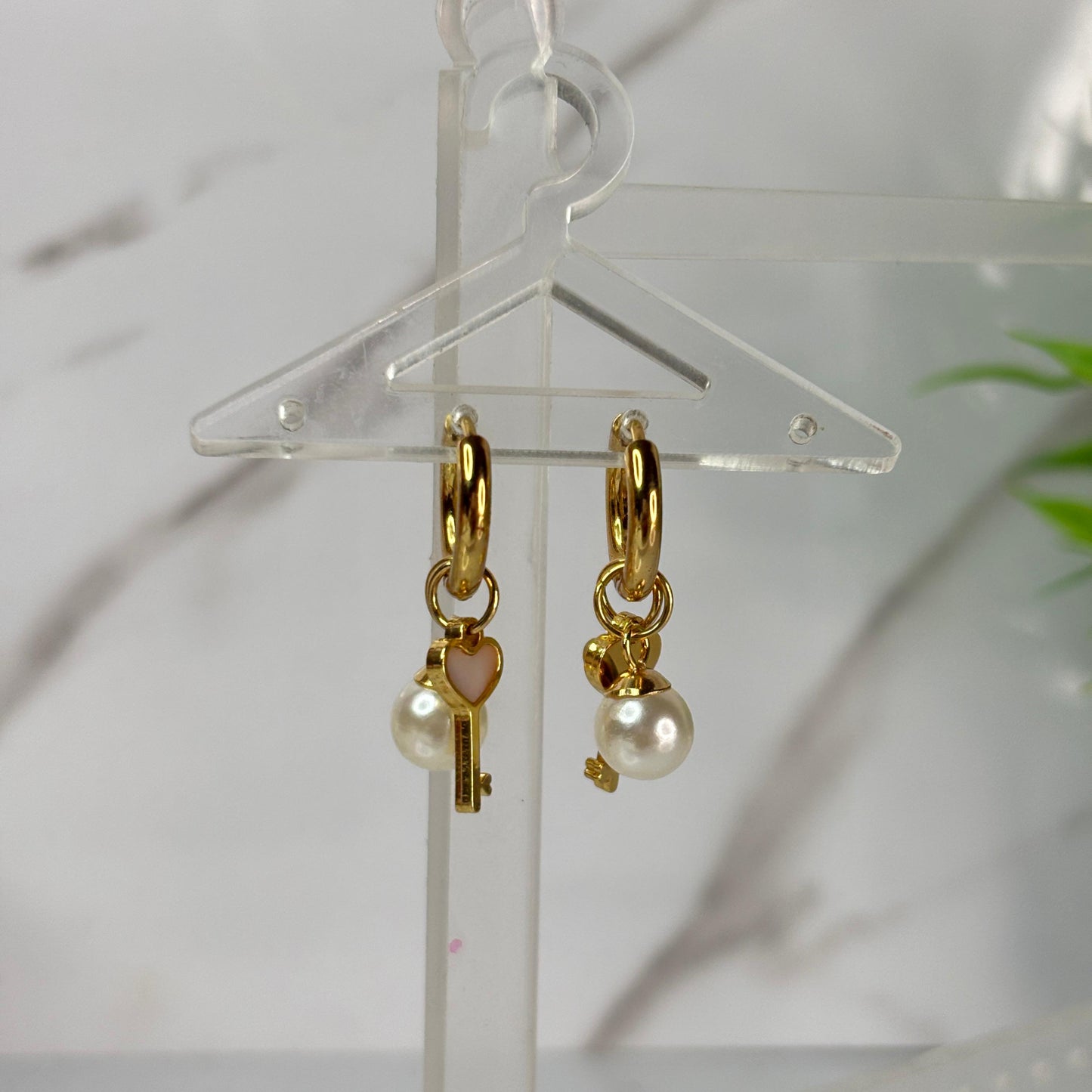 Detachable Key Pearlie Hoops