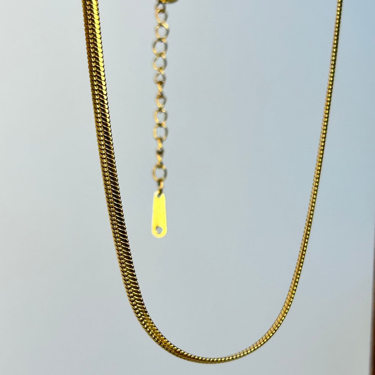 Sleek Viper Chain