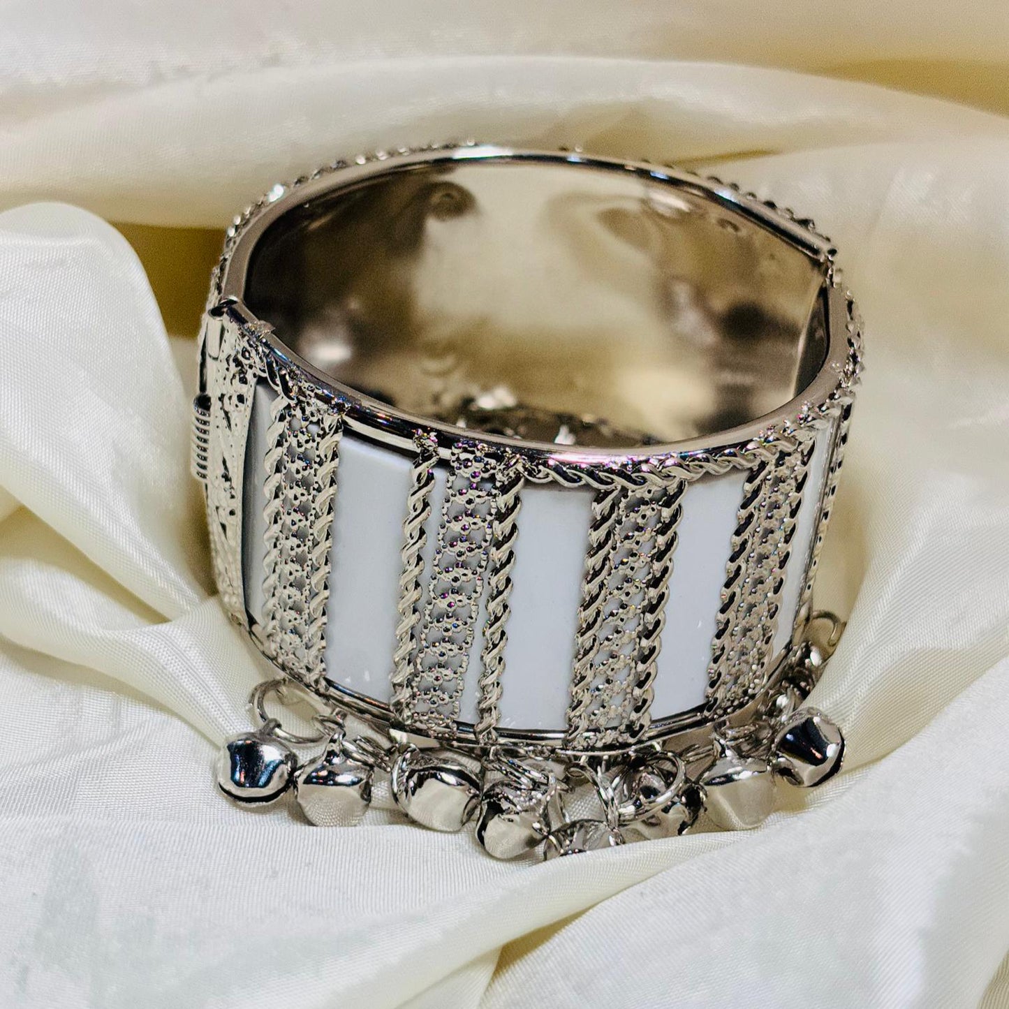 Noor Openable Oxidise Bracelets