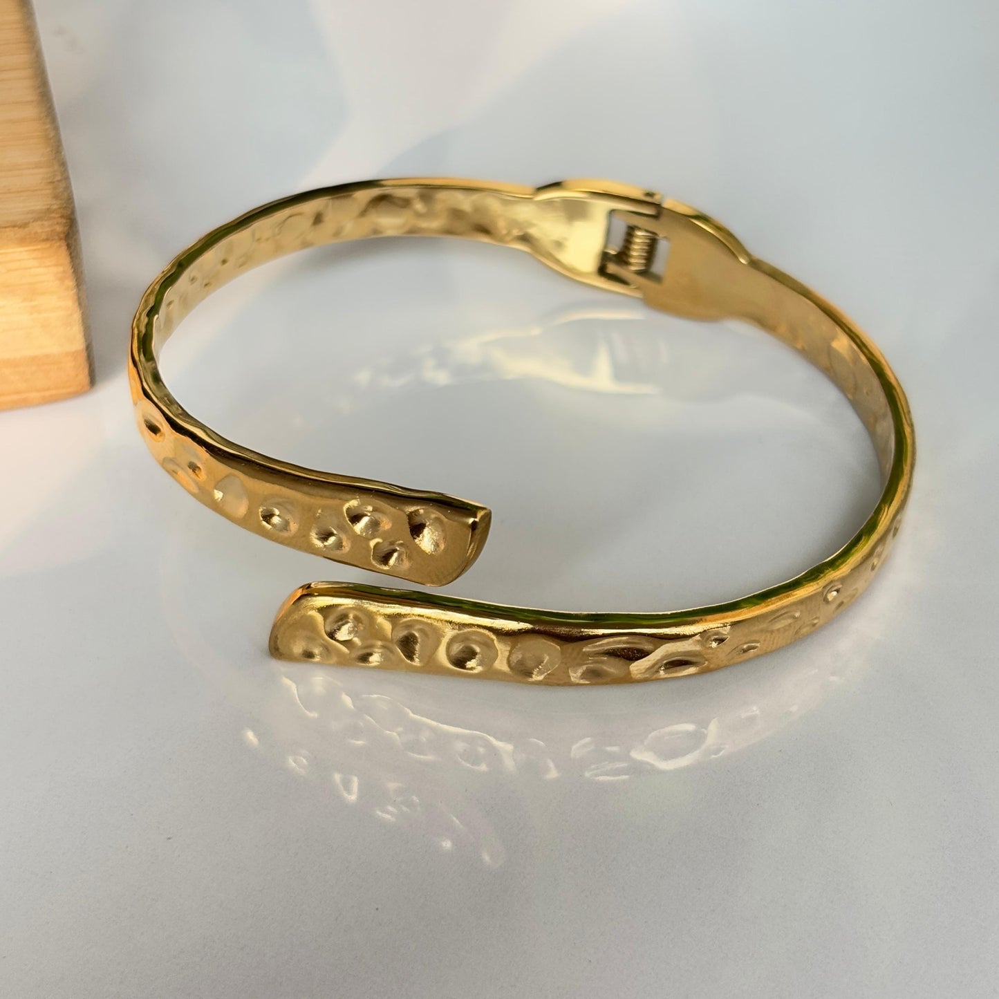 Hammered Perry Bracelet
