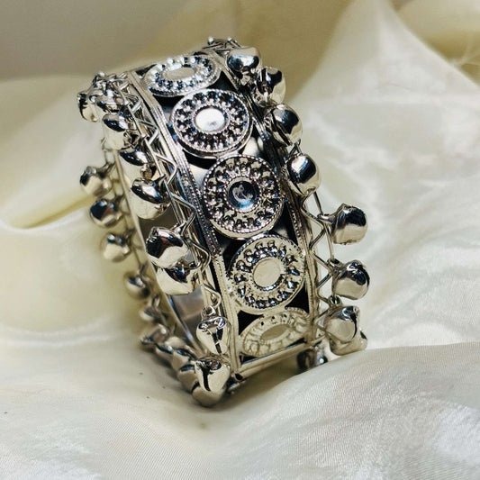 Chankar Openable Fusion Bracelet