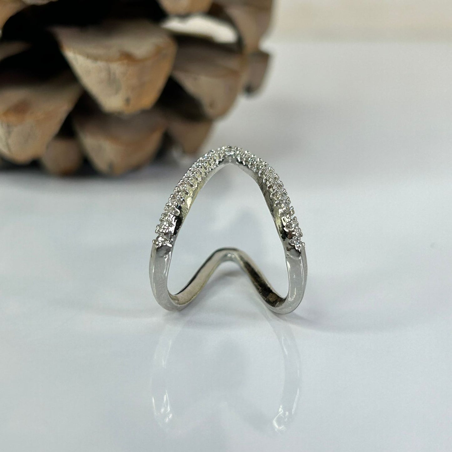 V Vanki Ring (Silver)