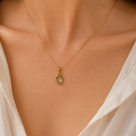 Dainty Oval Necklace ( Gold )