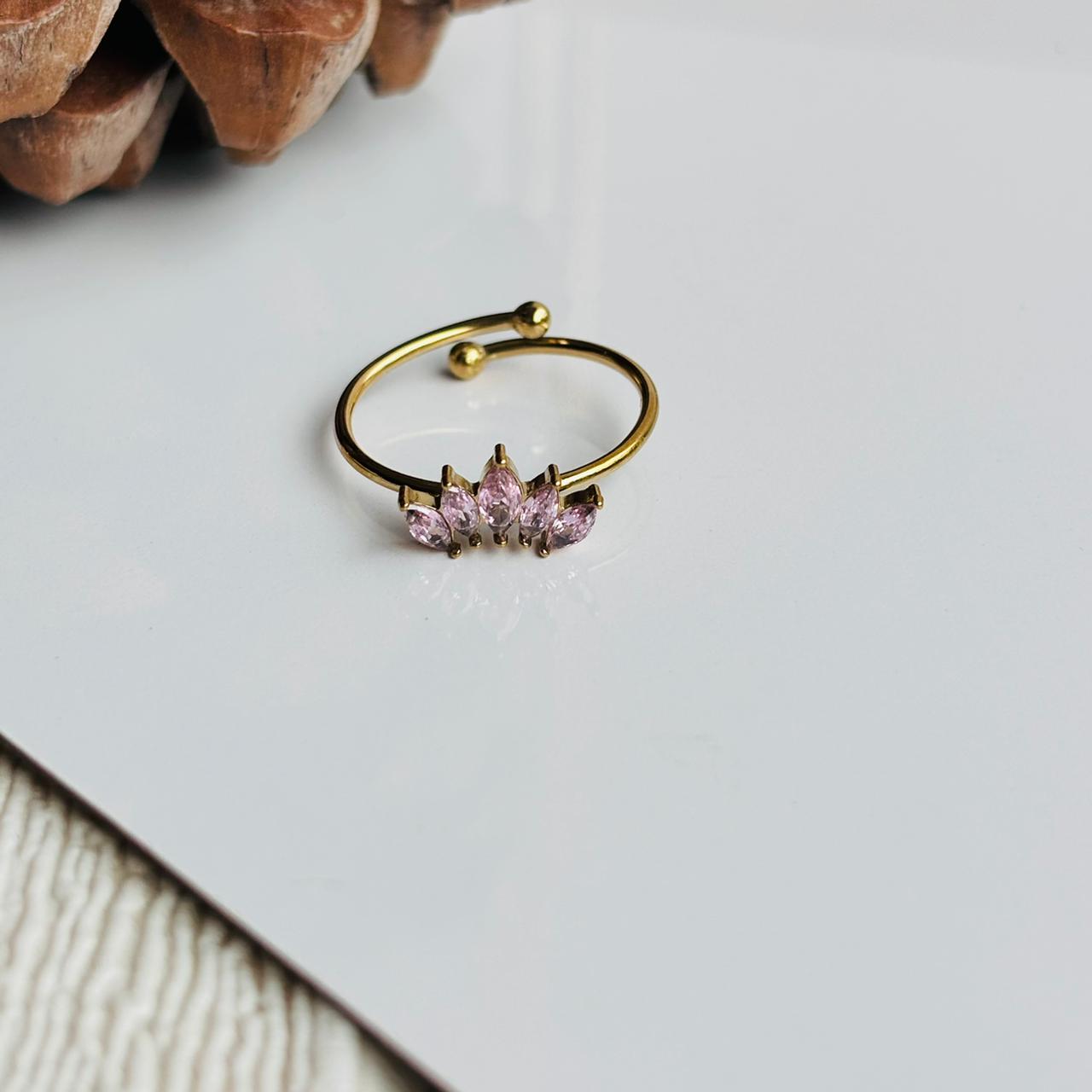 Hailey 18K Ring •