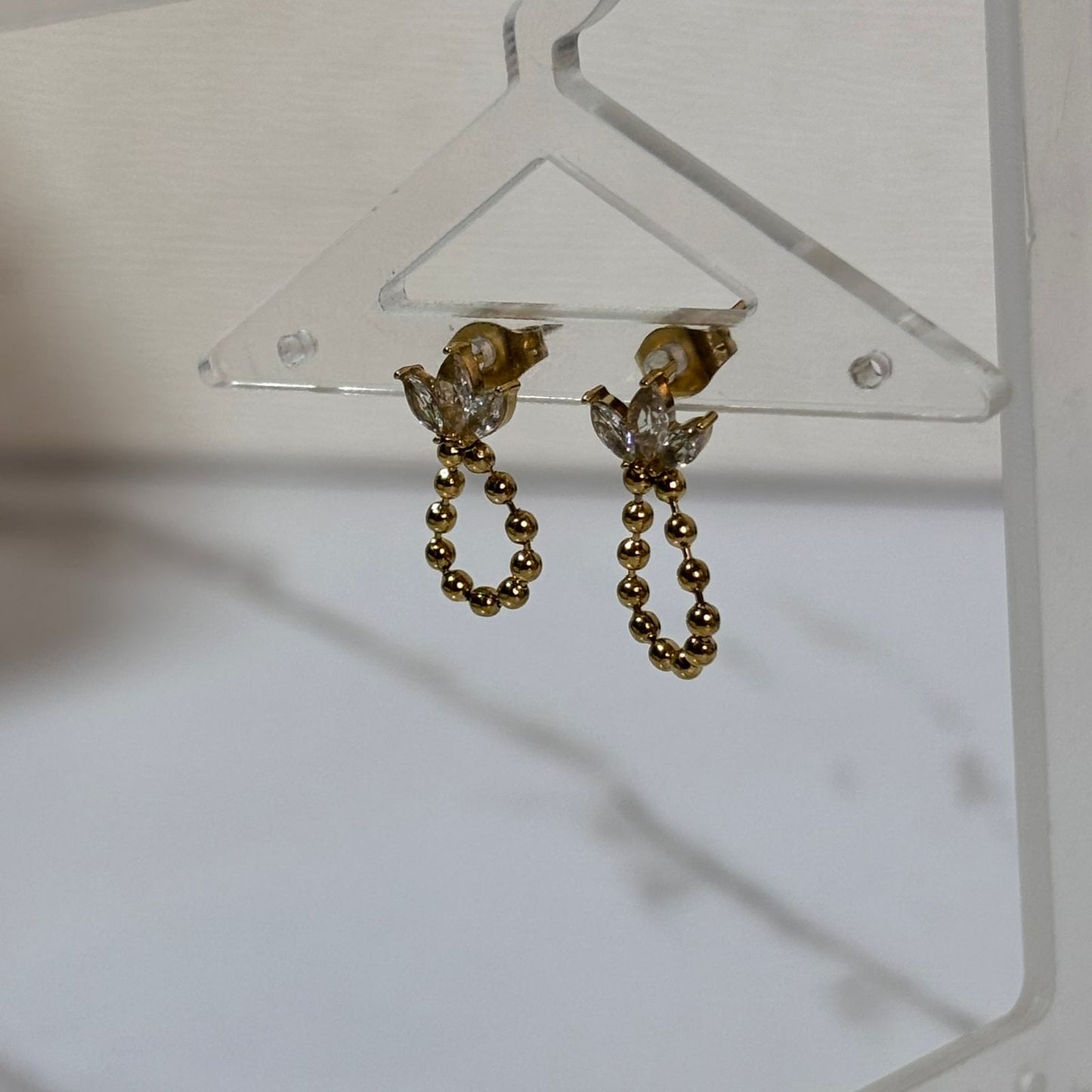Alyra Earrings •