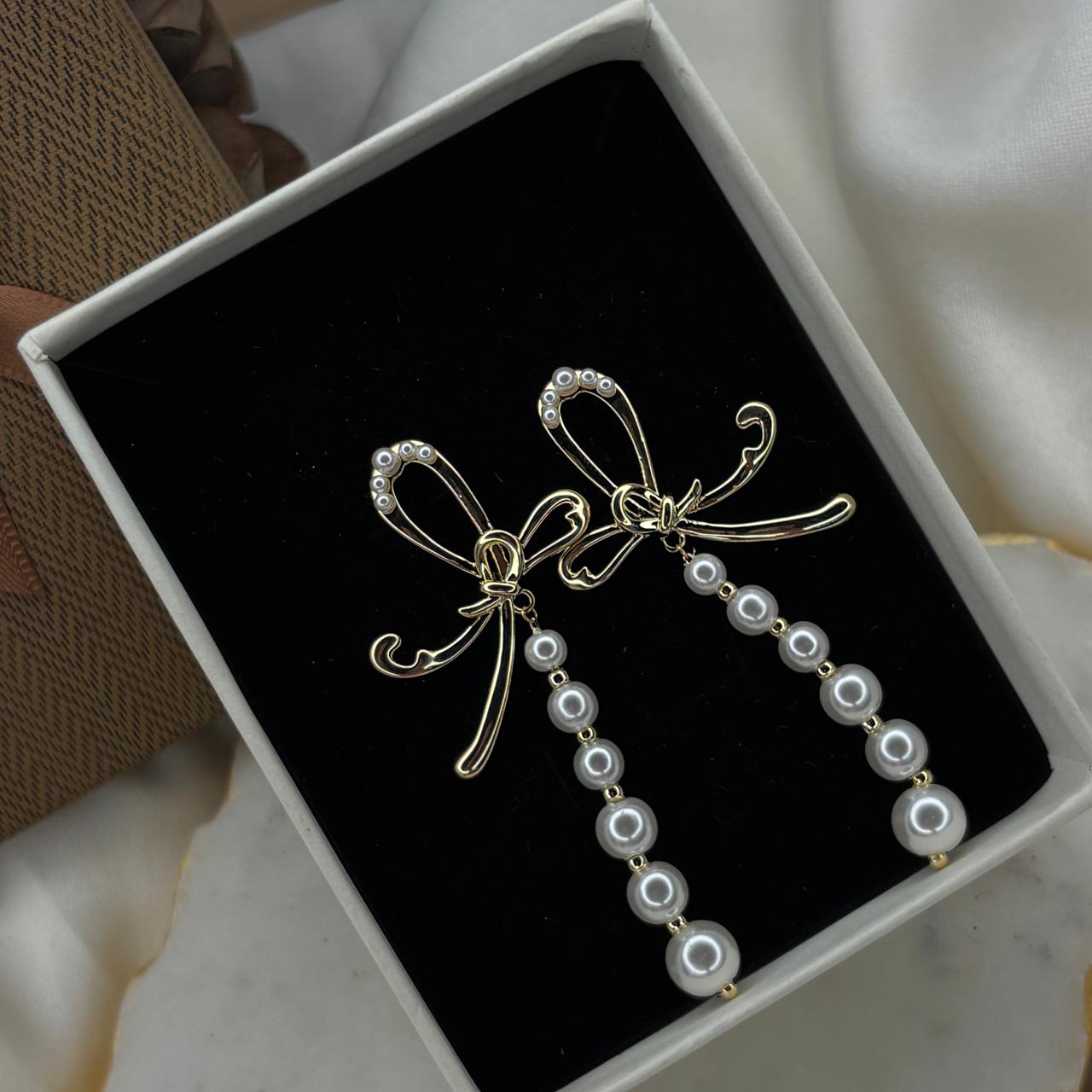 Cinderella Pearl Earrings