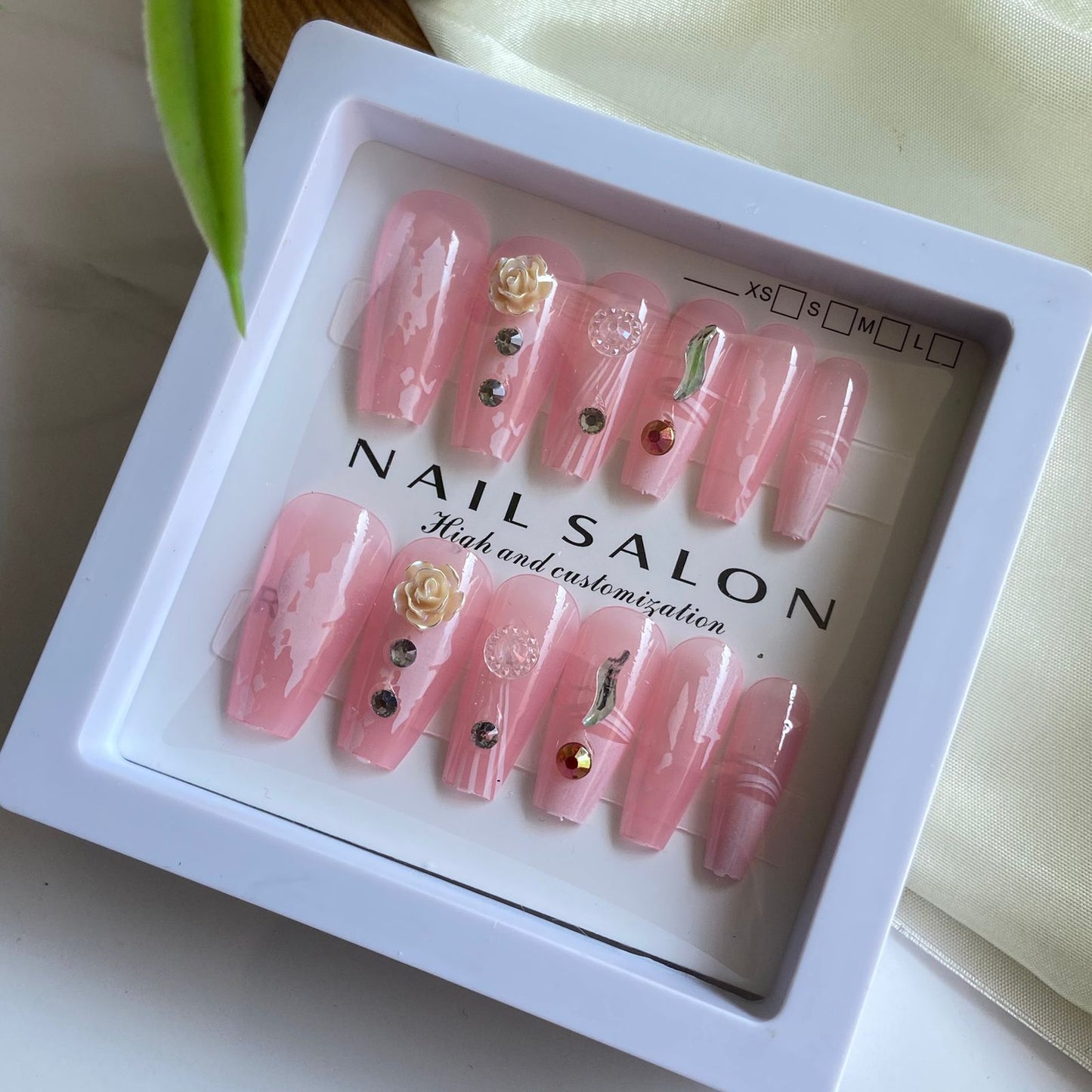 Salon Gel Stick On nails 01