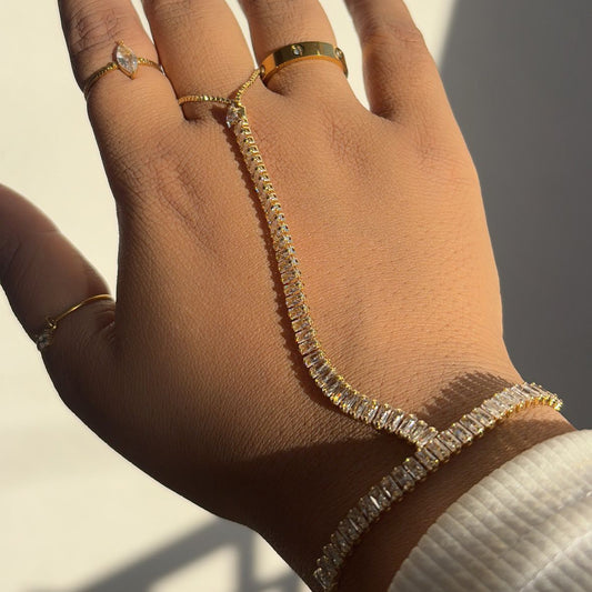 Clara Thick Tennis Hand Chain ( Gold )