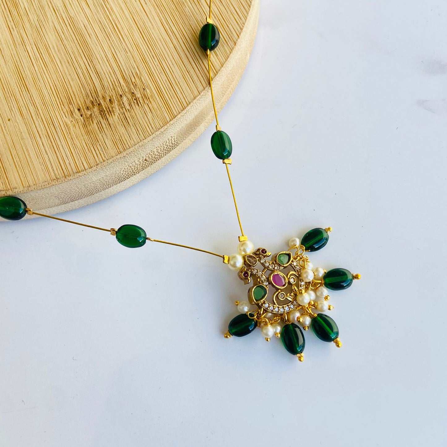 Emerald Amytri Invisible Chain Choker Necklace